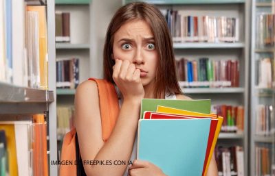Somatización entre el cuerpo y la mente en la universitaria